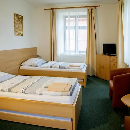 Apartmany Prizamci Uhersky Ostroh Exterior photo